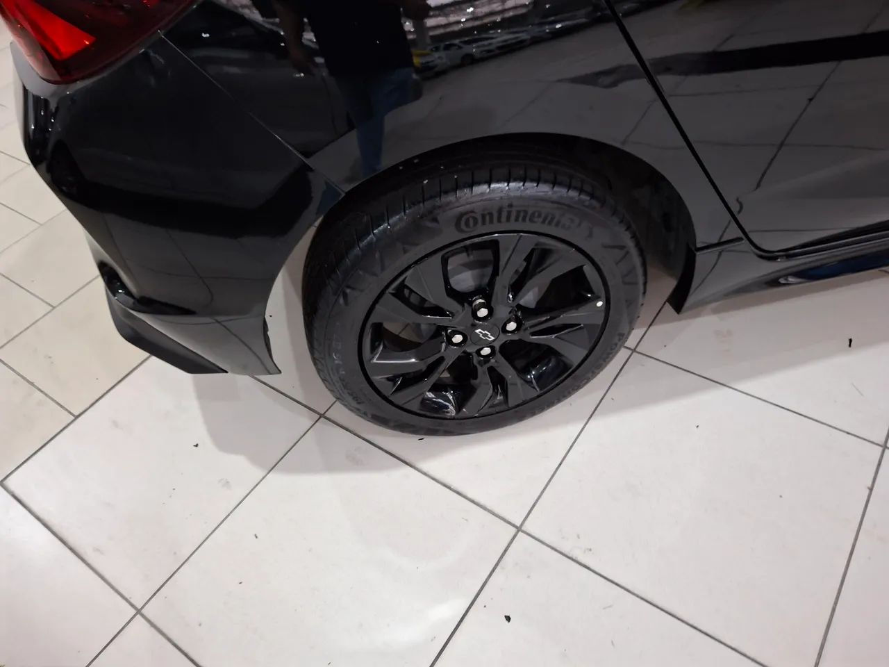 Chevrolet Onix RS 1.0 TB 12V Flex Aut. 4P, foto 8 de 9
