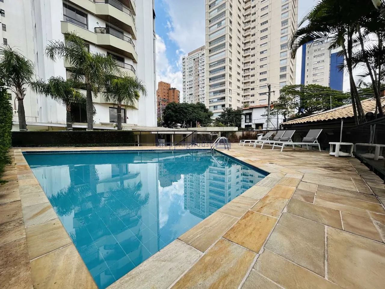 Cobertura com 3 quartos, Sumaré, São Paulo - R$ 2.69 mi, Cod: CO281