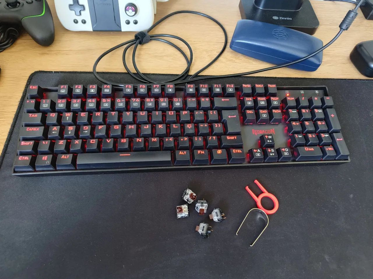 Teclado mecânico Redragon Mitra Switch Brown - Foto 2