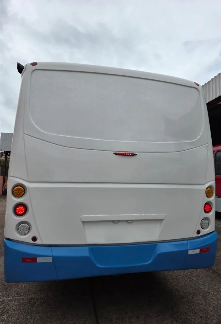MBenz 1722, com truck, 2010, Mascarello, 56 Lug. 2 P, c/elev. TR * c/ Airton - Foto 6