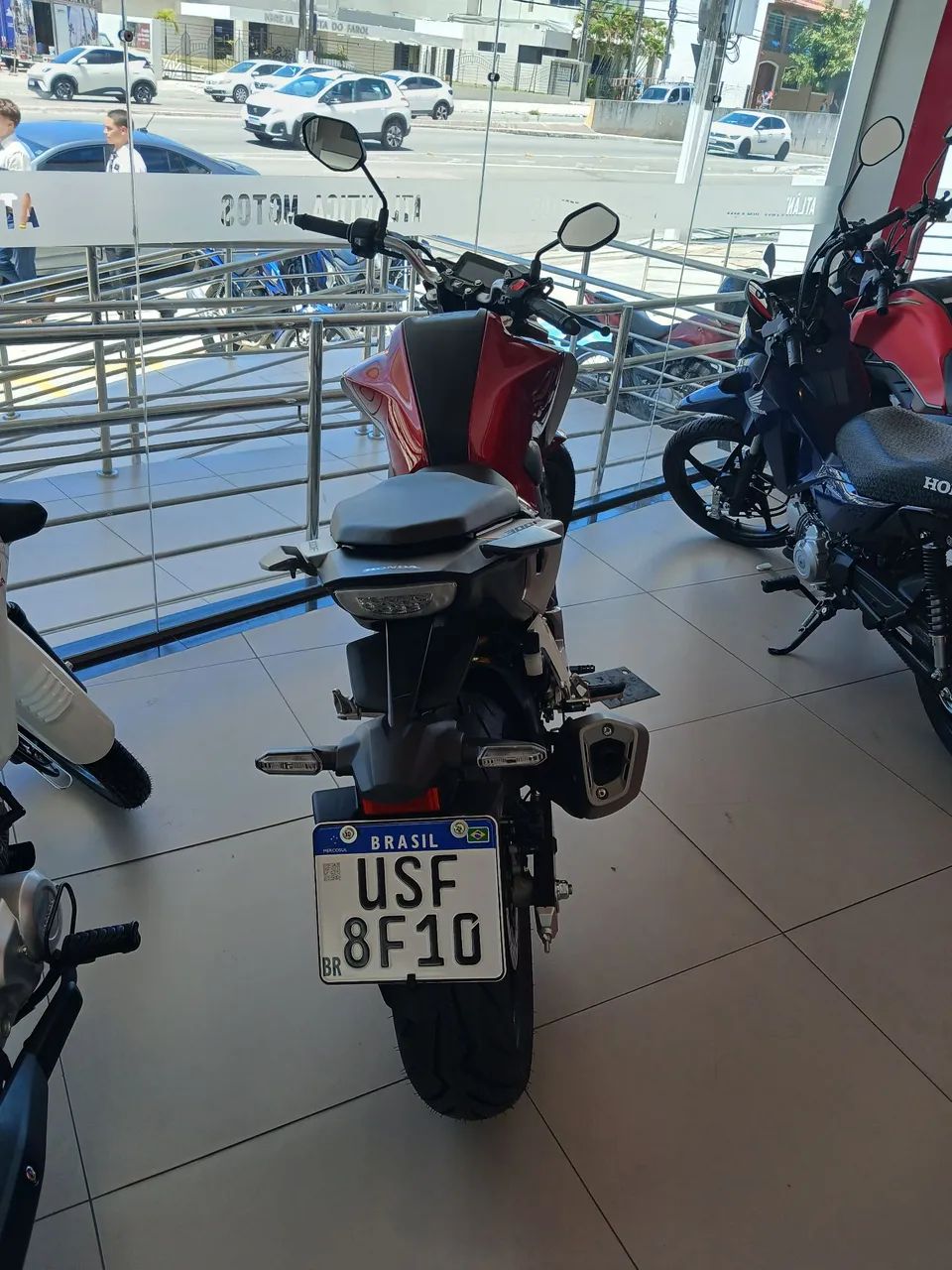 Honda CB - Foto 2