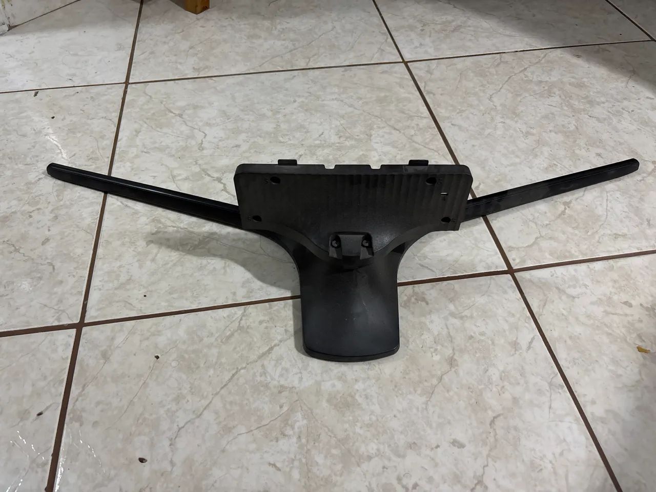 Base Pedestal Tv Samsung 49 pol. Un49ku6300g - Foto 2