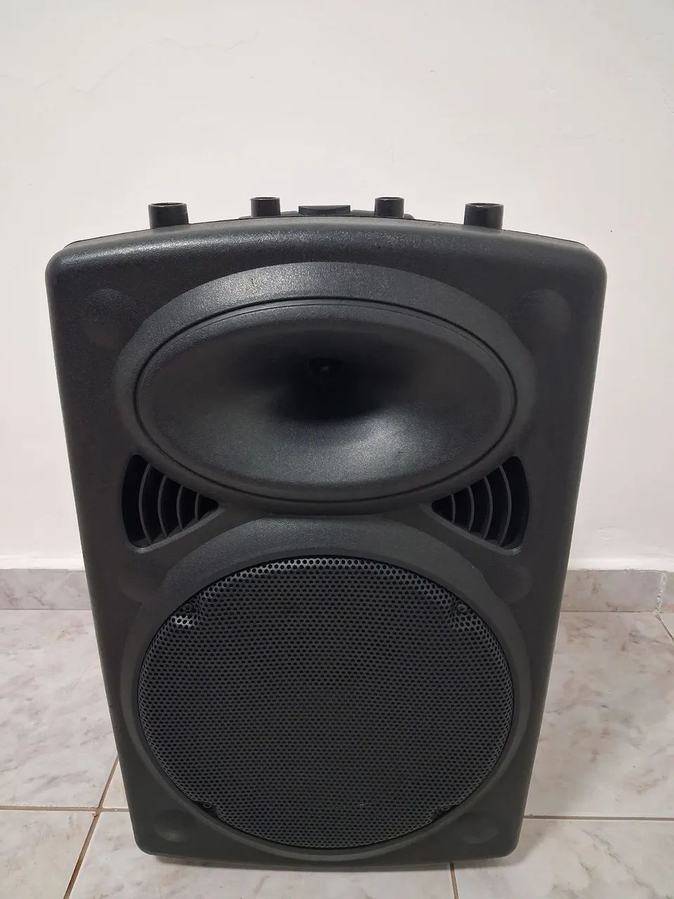 CAIXA DE SOM AMPLIFICADA 