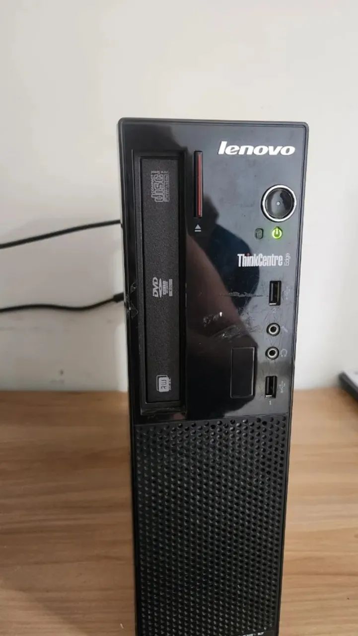 Desktop Lenovo Edge 72 + teclado + mouse
