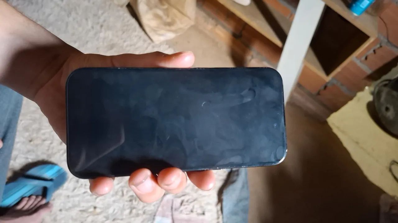 VENDO IPHONE 15 pro semi novo  - Foto 4