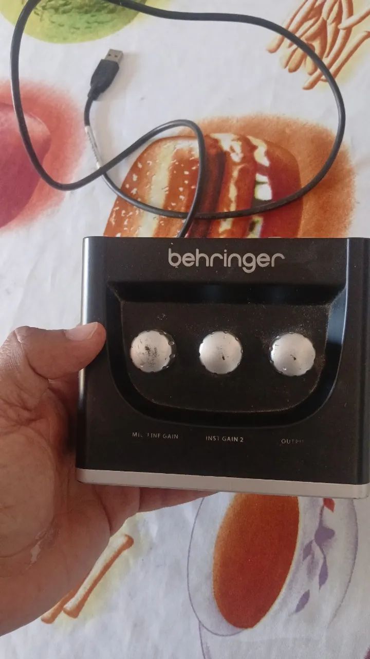 Placa de audio behringer uphoria - Foto 2