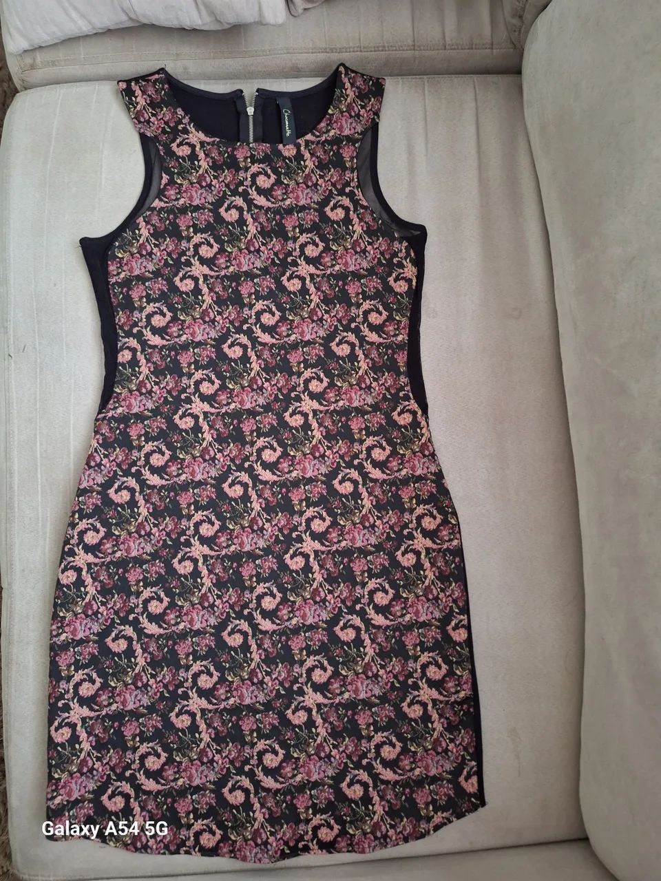 Vestido pteto/floral