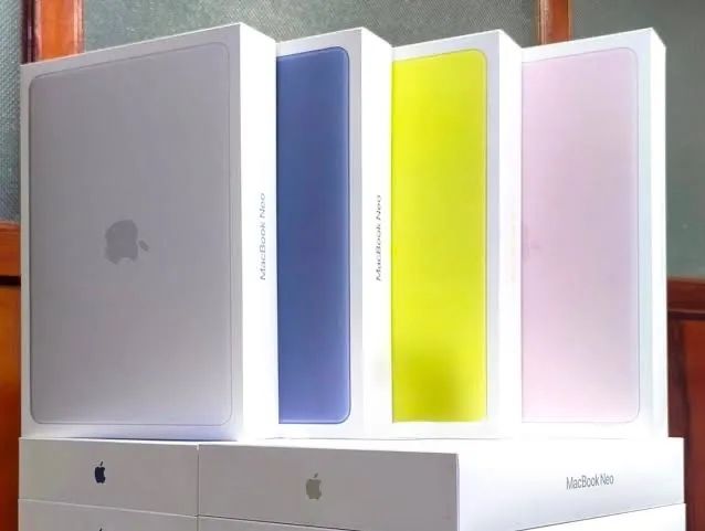 MacBook Neo