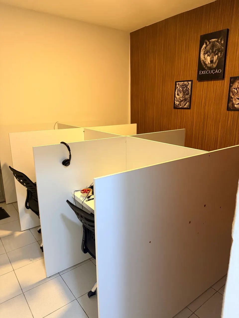 Mesa para comercial call work
