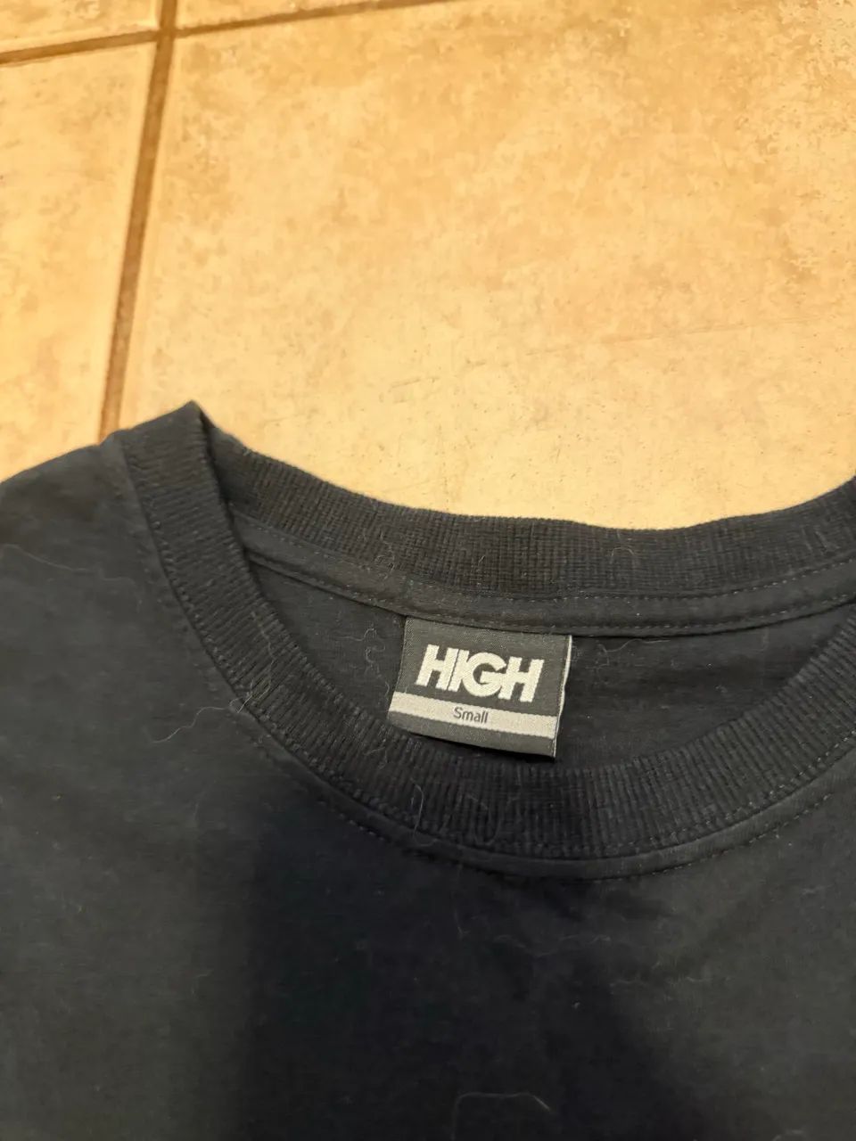 Camiseta HIGH - Foto 3