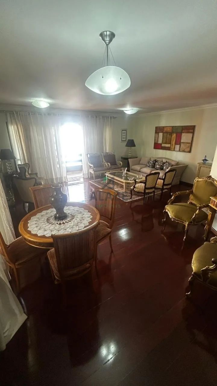Apartamento de 200m 2 no Coração de Moema Pássaros com 4 Dormitórios, sendo 2 Suítes . - Foto 3