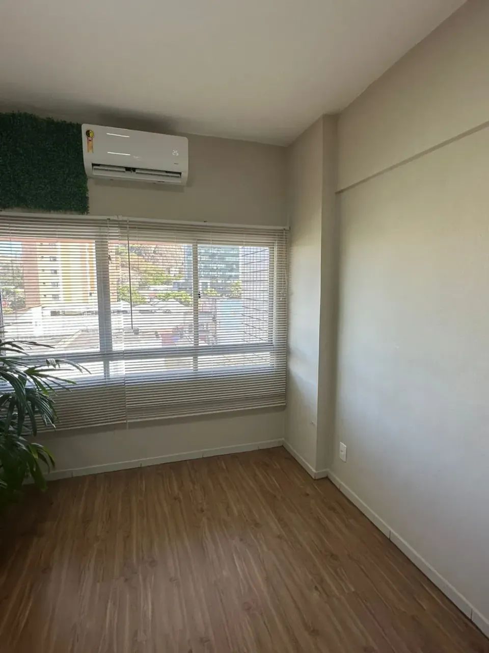 Sala Comercial à Venda  Praia do Suá - Foto 2