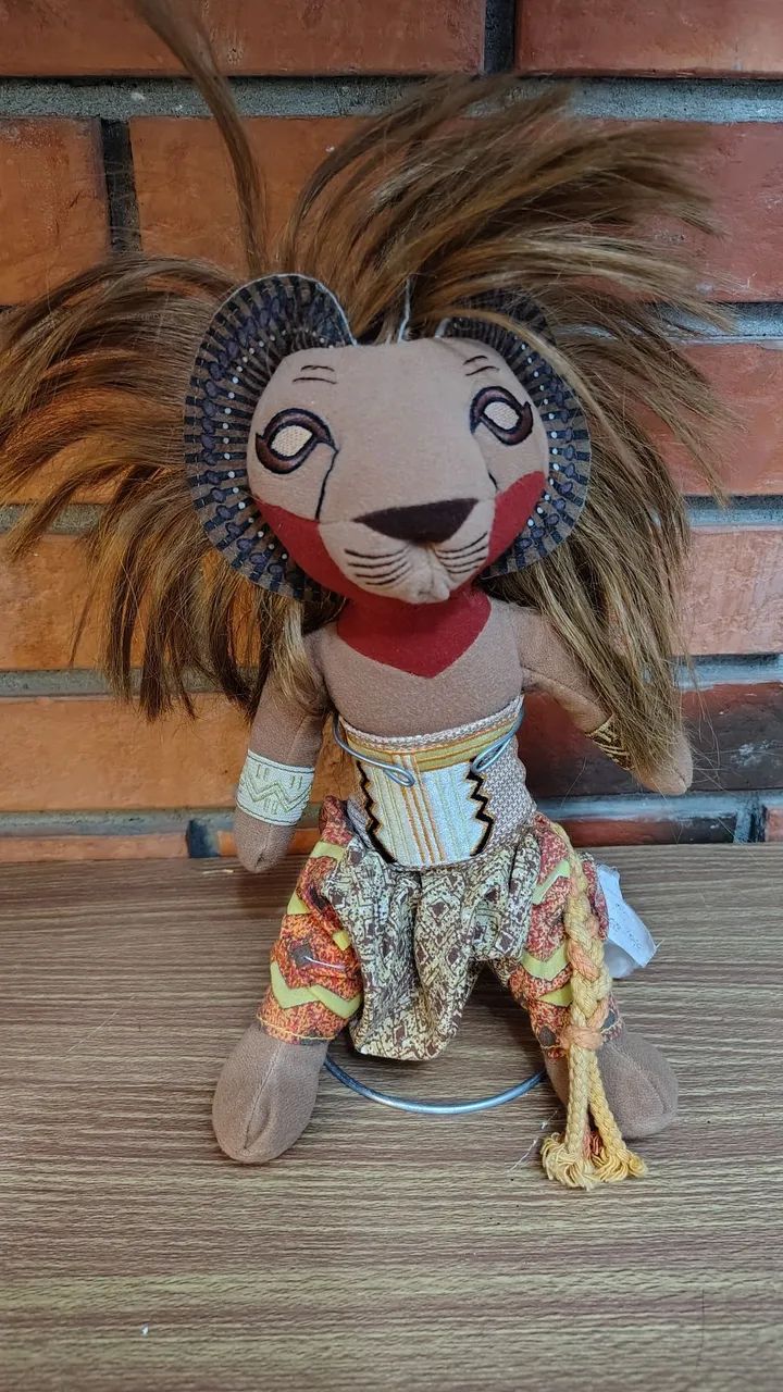 Pelúcia Rei leão Broadway - Simba 