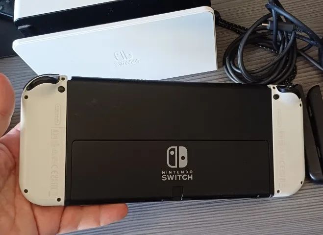 Nintendo Switch Oled Desbloqueado Troco - Foto 2