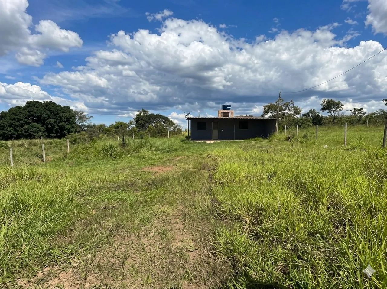 Lote com Casa em Águas Lindas - Foto 2