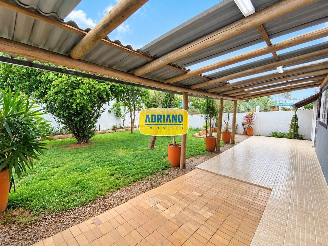 Casa com 3 dormitórios para alugar, 240 m² por R$ 6.719,88/mês - Capoeiras - Florianópolis - Foto 2