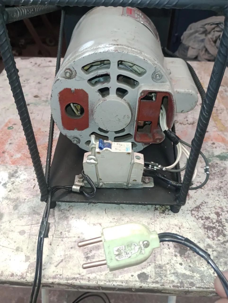 Máquina de moer milho e feijão, $2.000,00$ - Foto 4