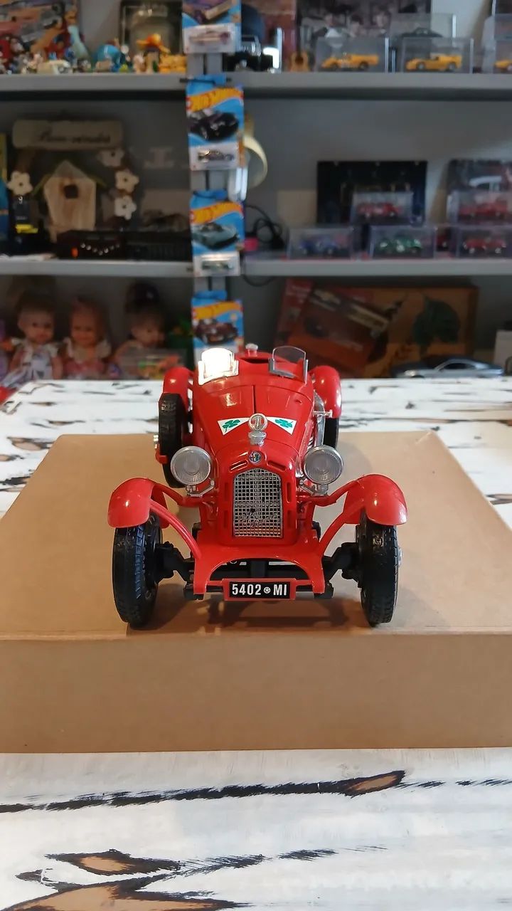 自動車 Alfa Romeo SC 2300 Monza 1931 1/18 Alfa Romeo 8C 2300 Monza 1931. Da Burago. Escala 1:18. - Hobbies e
