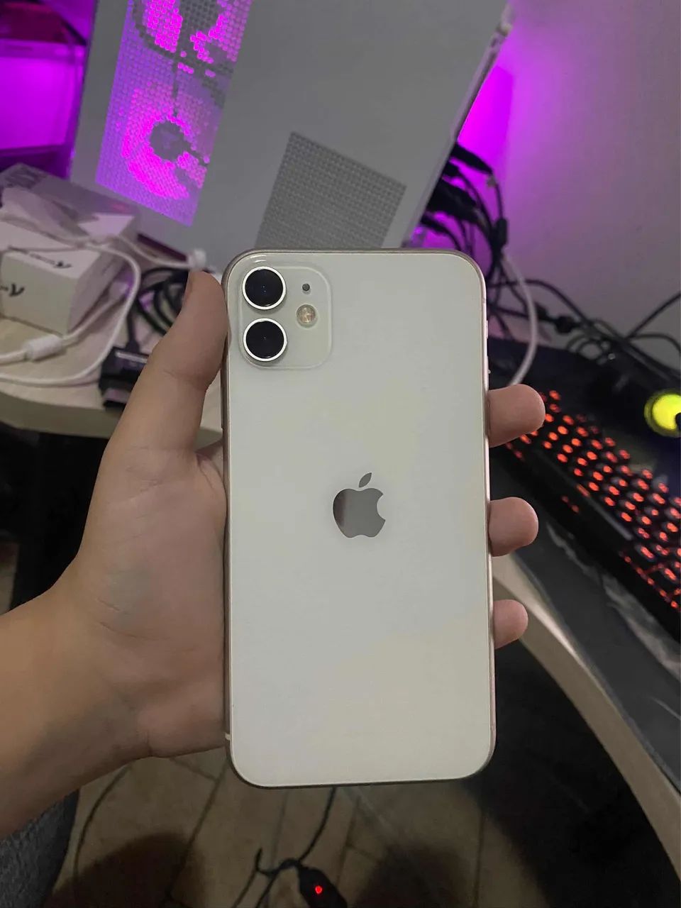 Vendo ou troco Iphone 11 
