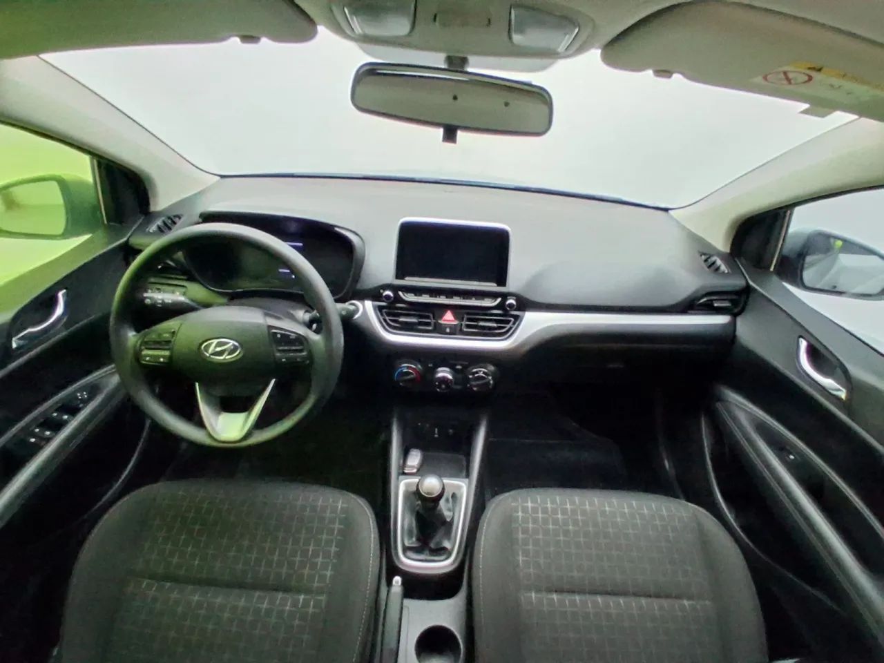 Hyundai HB20 Limited 1.0 Flex 12V Mec., foto 14 de 17