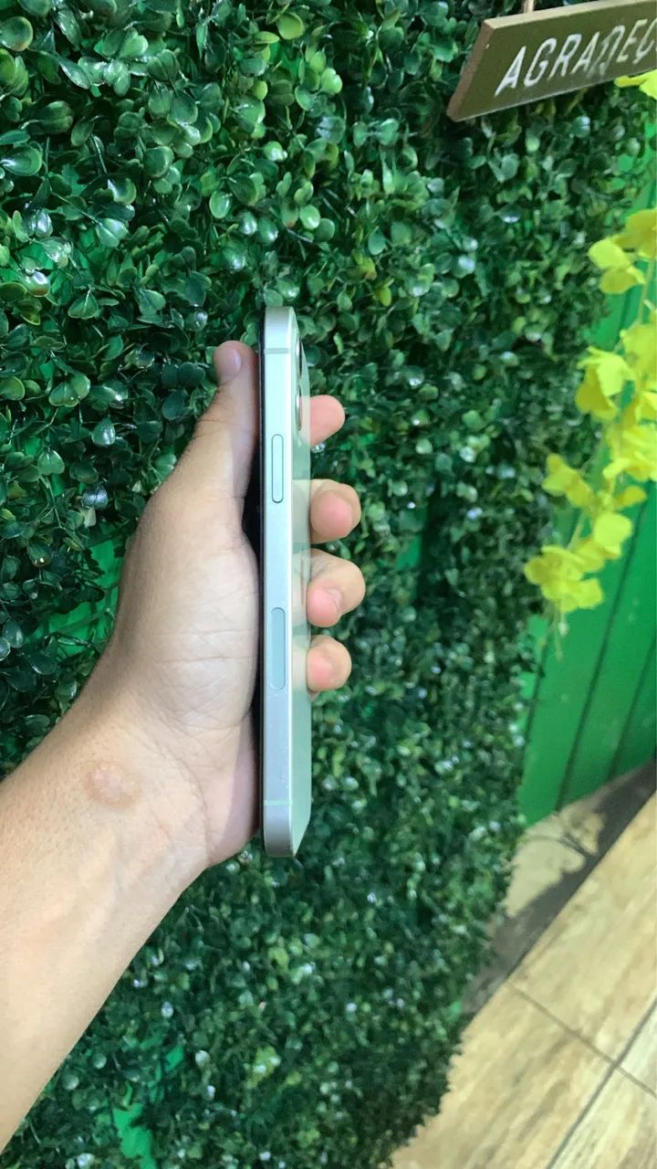     iPhone 12 128GB- Muito Conservado