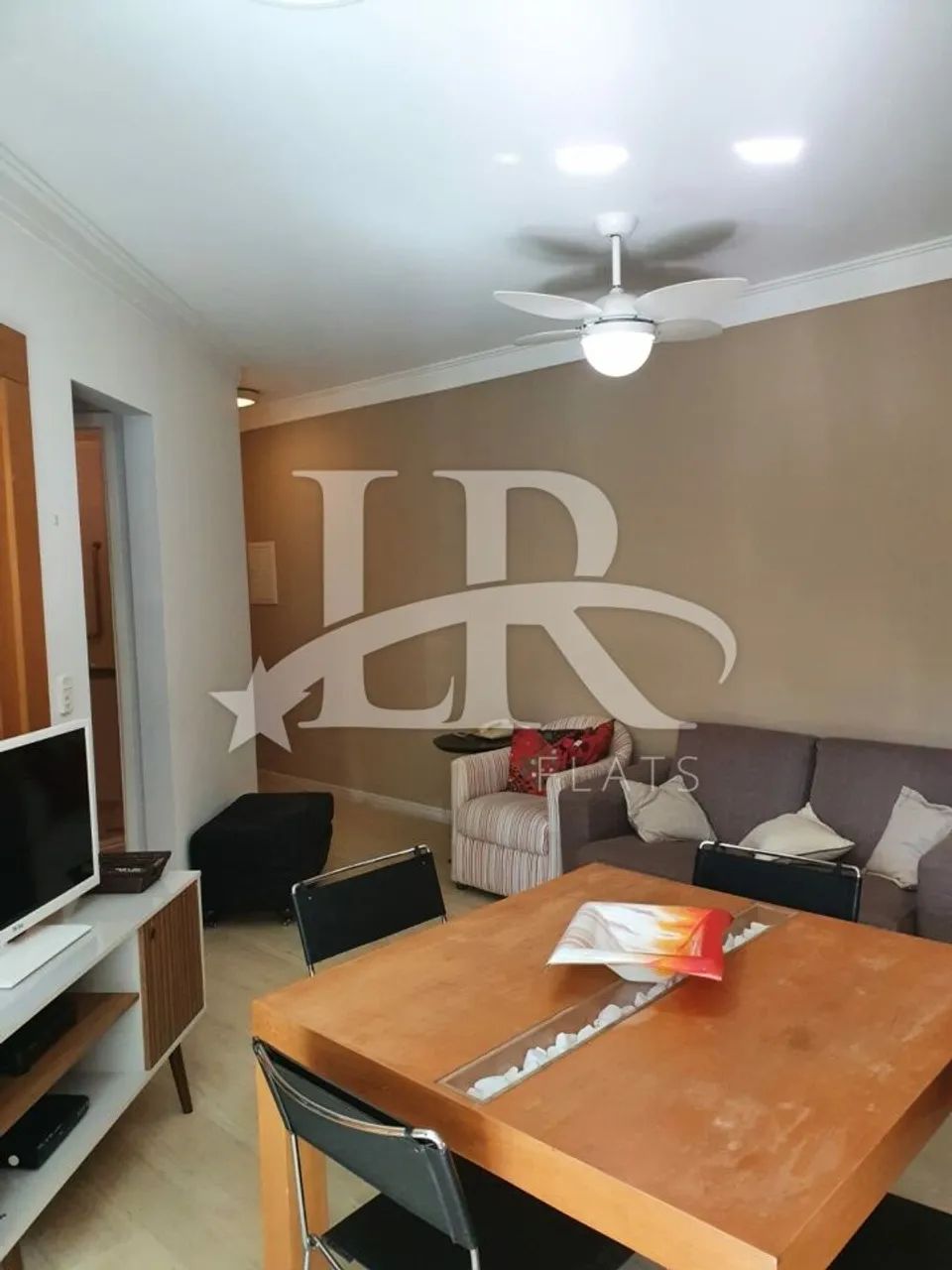 LR Flats - Flat para alugar no Paraíso, com dois quartos, confira!
