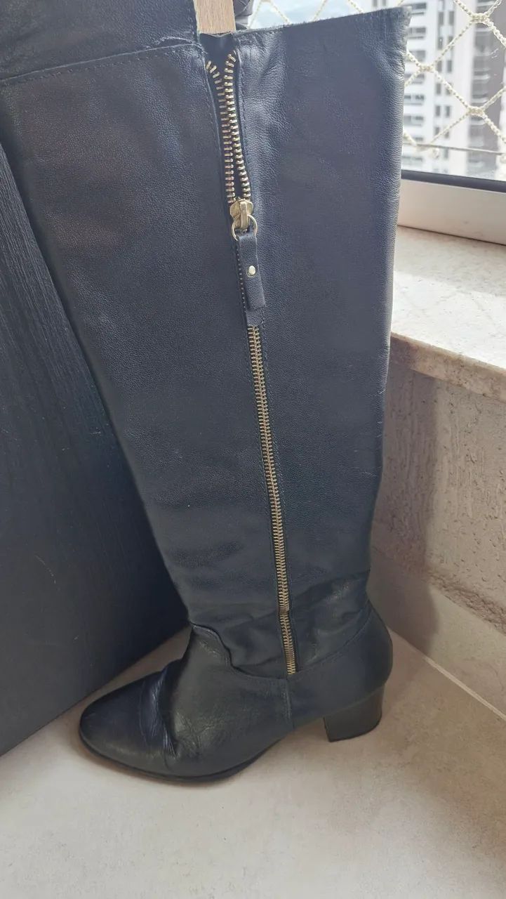 Bota de couro cano longo - Foto 2