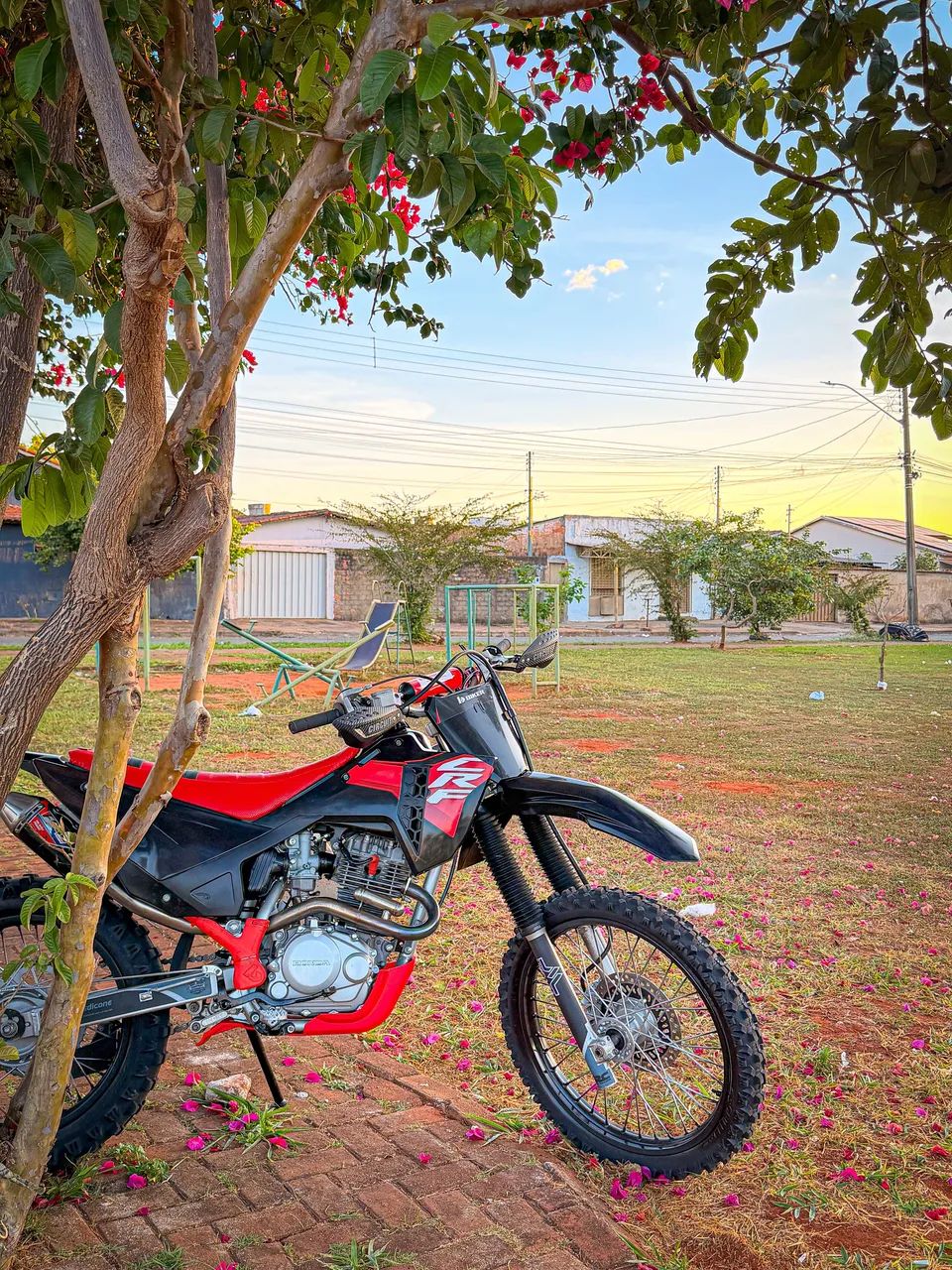 CRF 230 / 2013 / CHEIA DE ACESSÓRIOS  - Foto 2