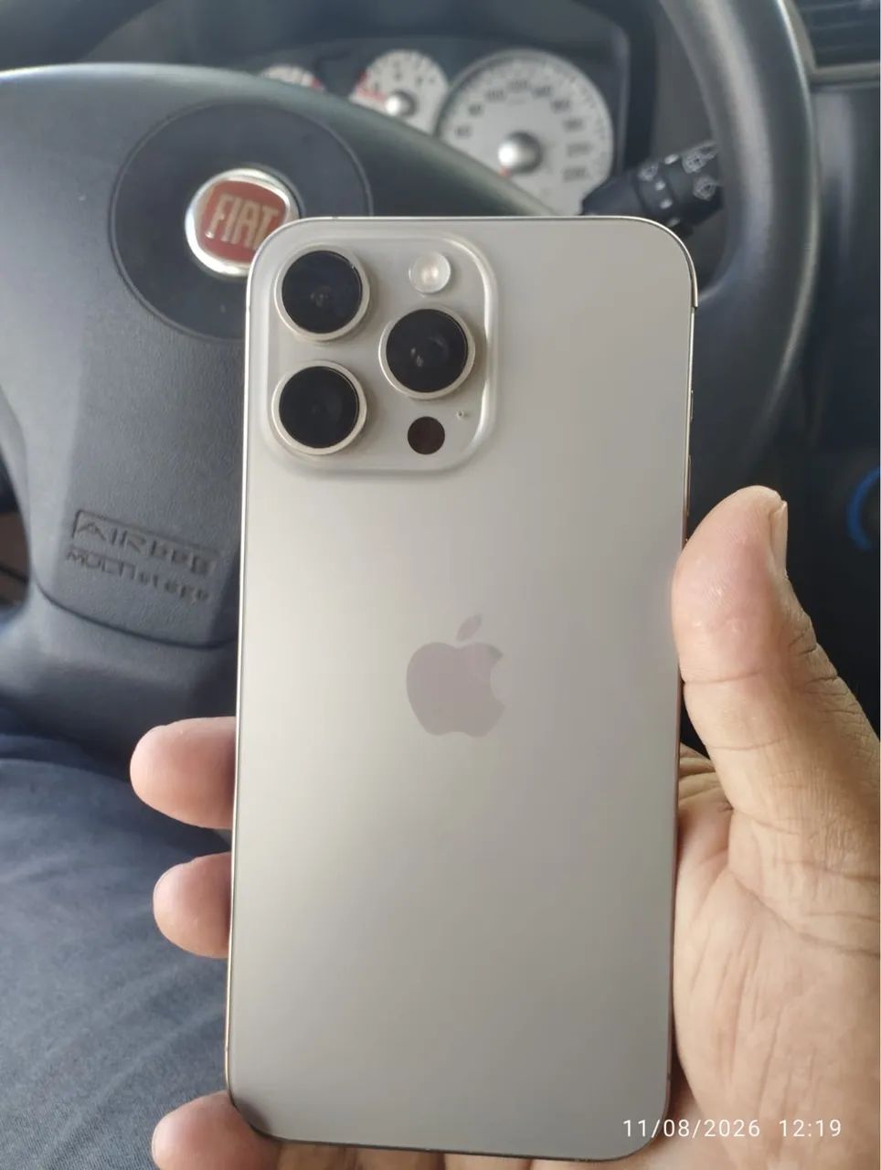 iPhone 15 pro max - Foto 2