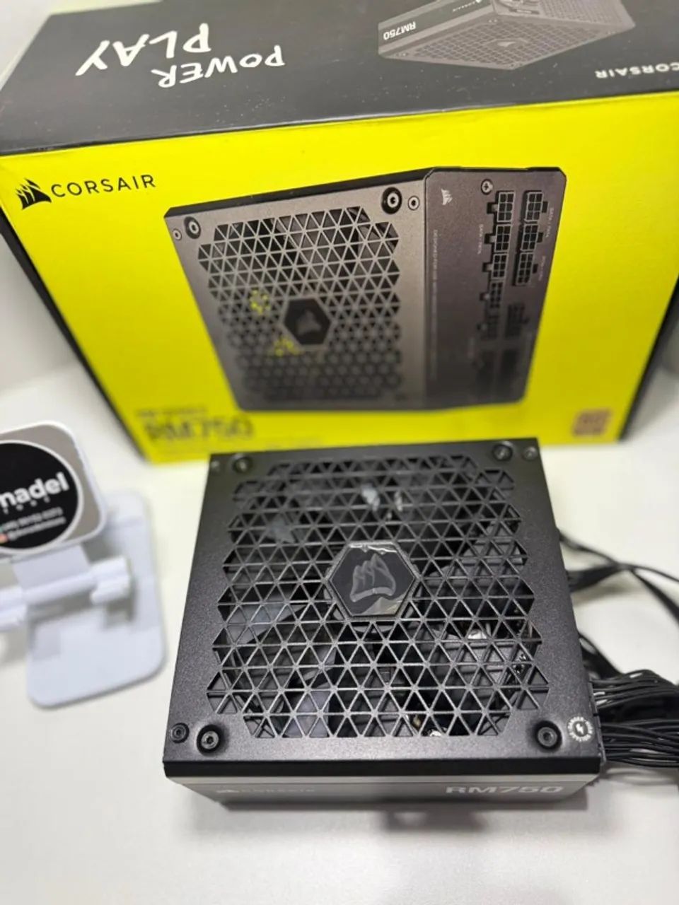 Fonte Corsair RM 750W Gold Full Modular Seminova - Foto 4
