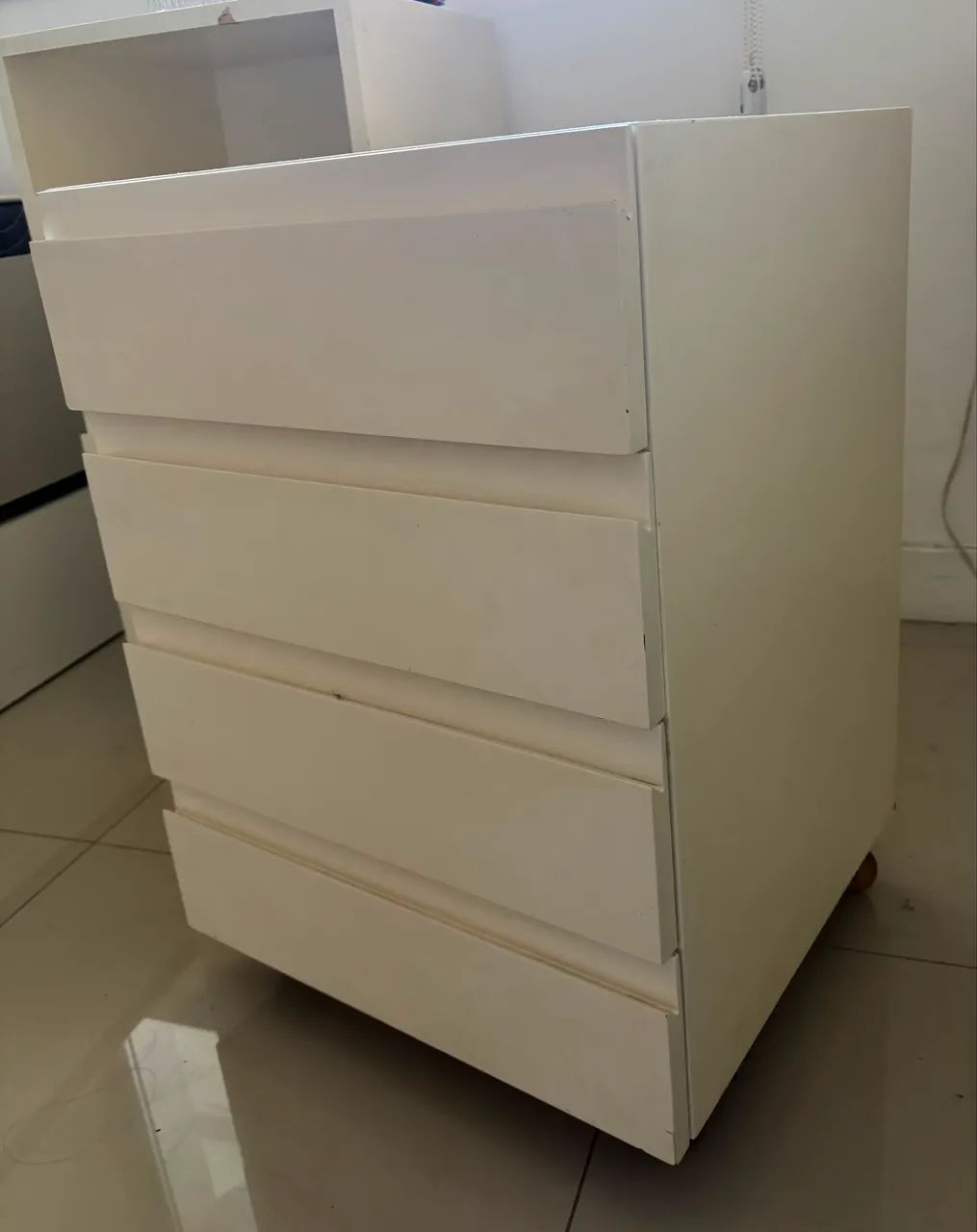 2 mesinhas de cabeceira  - Foto 4