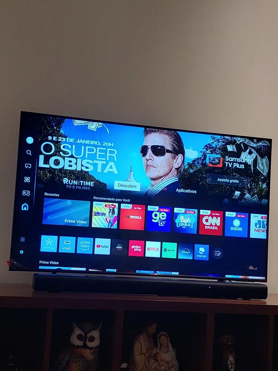 Vendo TV Sansung 50 polegadas Qled , com 1 ano de uso.