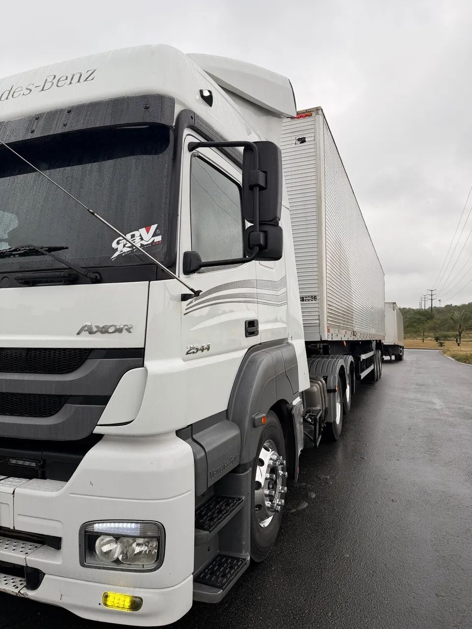 Cavalo Mercedes axor 2544 carro novo  - Foto 3