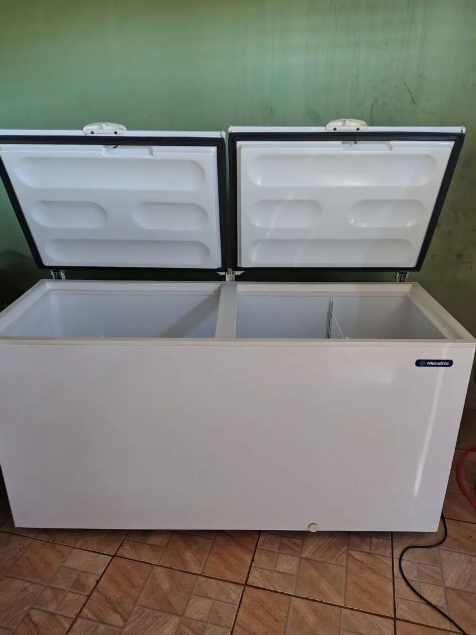 Freezer em ótimo estado 
