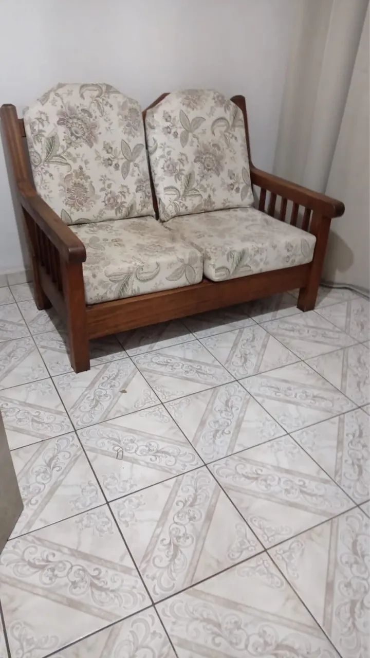Móveis rústicos de cerejeira 