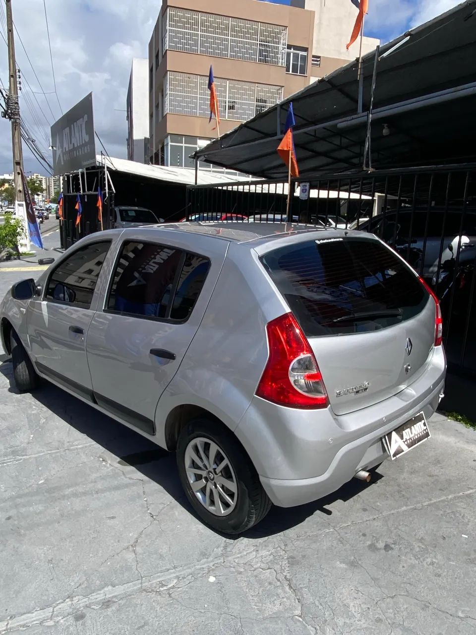 Renault Sandero Expression Hi-flex 1.0 16V 5P 2014 - Foto 4
