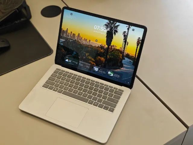 Surface Laptop Studio i7 Touchscreen - Notebook e Tablet