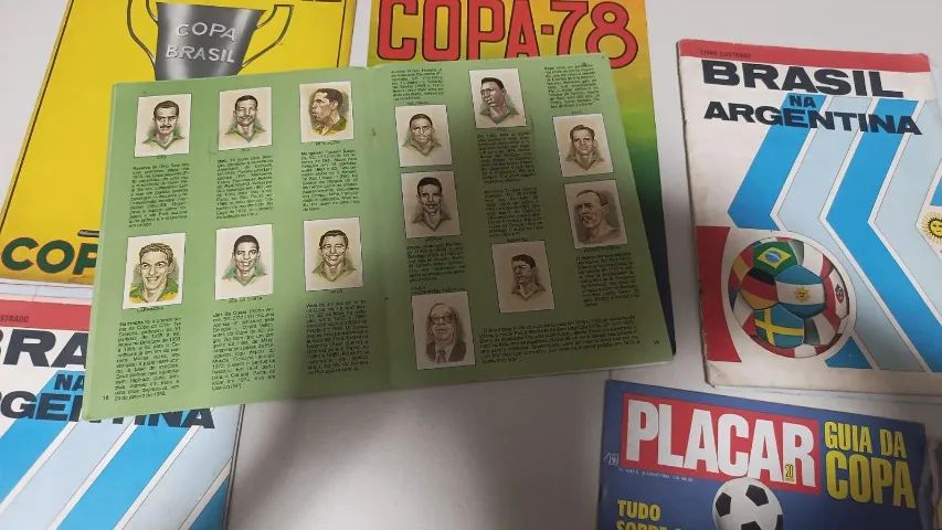 Lote de albuns antigos de copa do mundo 1978  - Foto 5
