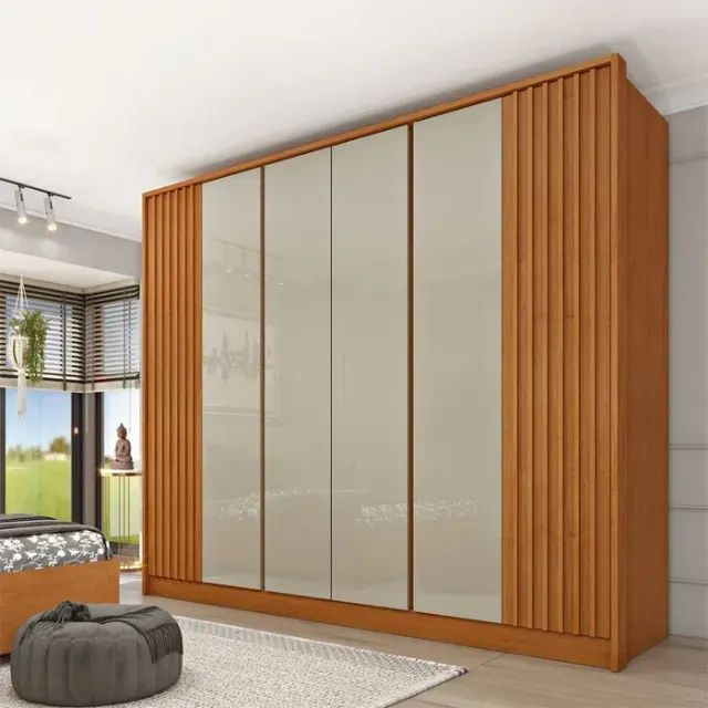 Guarda Roupa com 6 Portas Amadeirado 2m30 Ripado