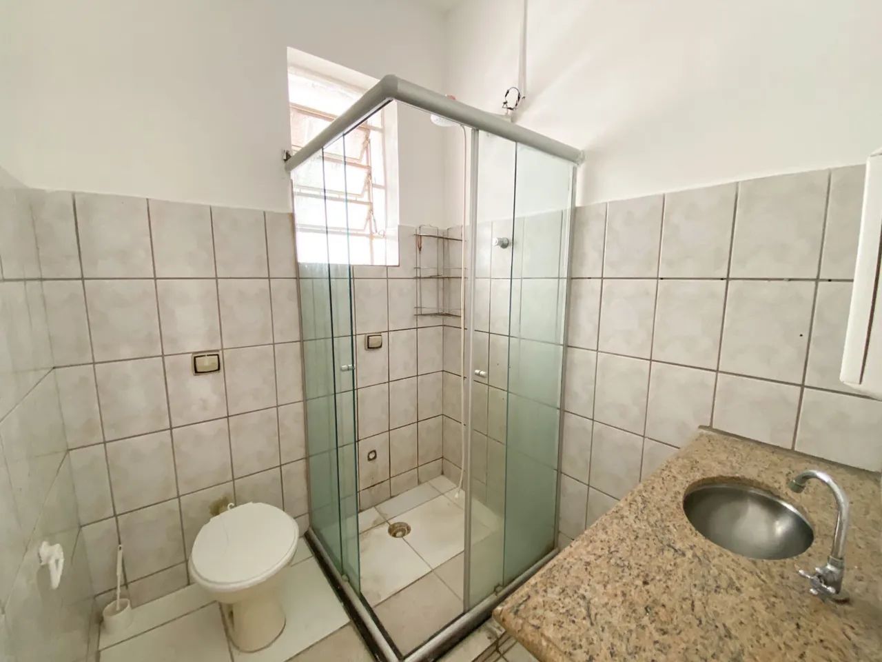 Apto sem condomínio atrás do Marte dei e sinfônica de Minas Gerais av amazonas 2464  - Foto 4