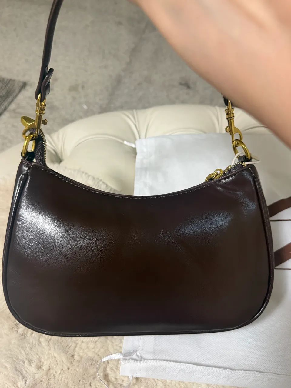 Bolsa inspiração Coach marrom  - Foto 4