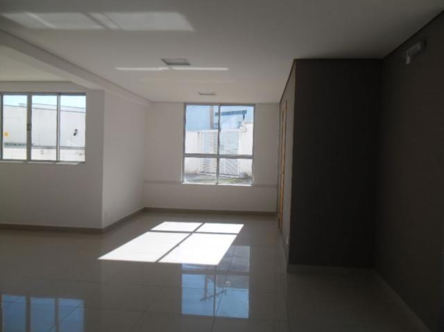 Havaí: cobertura 2 quartos, 3 vagas, vista definitiva e elevador - Foto 19
