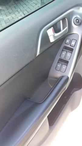 Kia cerato ex 1.6 (completo impecavel) - Foto 7