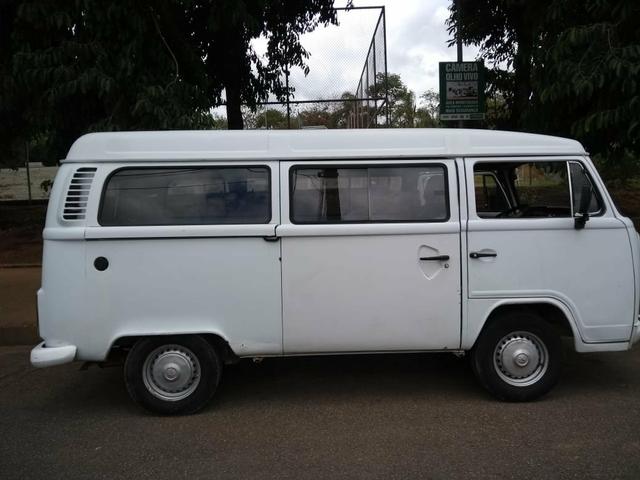 Kombi 2001 injeção. 10.500,00
