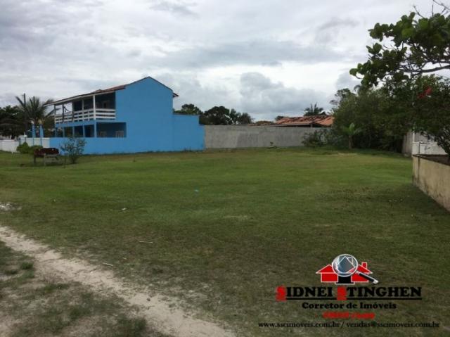 Excelente terreno amplo de 755,12 m², com boa localização, pertinho do mar, em bal. barra