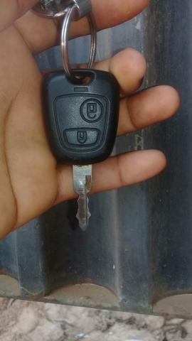 Vendo ou troco em outro carro que seja 1.0 - Foto 3