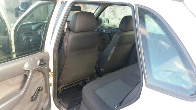 Carro para vender ou trocar . fialt ou palio documentação - Foto 5
