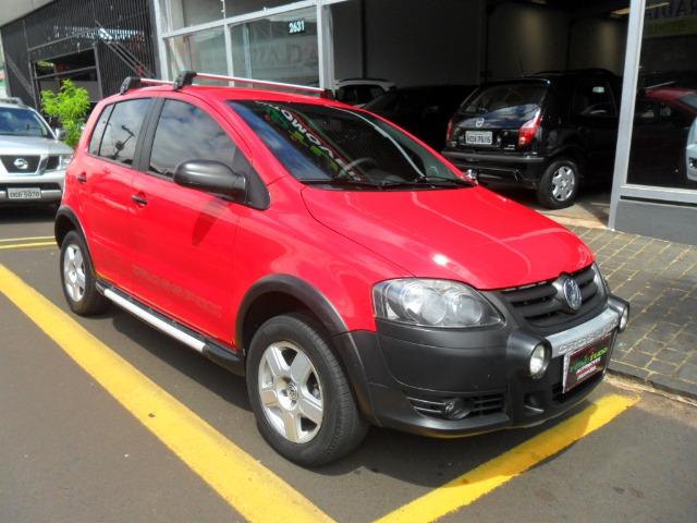Vw - Volkswagen Crossfox 1.6 09/10 completo. Vende/troca/financia