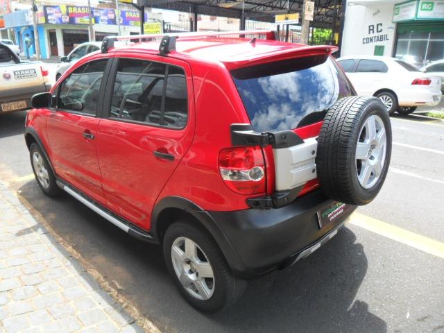 Vw - Volkswagen Crossfox 1.6 09/10 completo. Vende/troca/financia - Foto 4