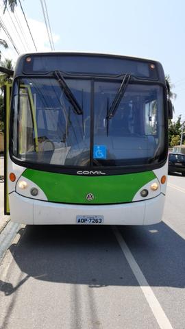 Ônibus bem novinho